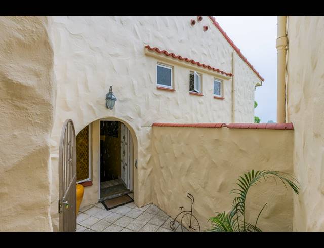 3 BEDROOM DUPLEX FOR SALE IN WESTVILLE